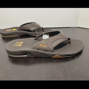 Reef Fanning Flip Flops with Bottle Opener Brown/Gum Mens 8